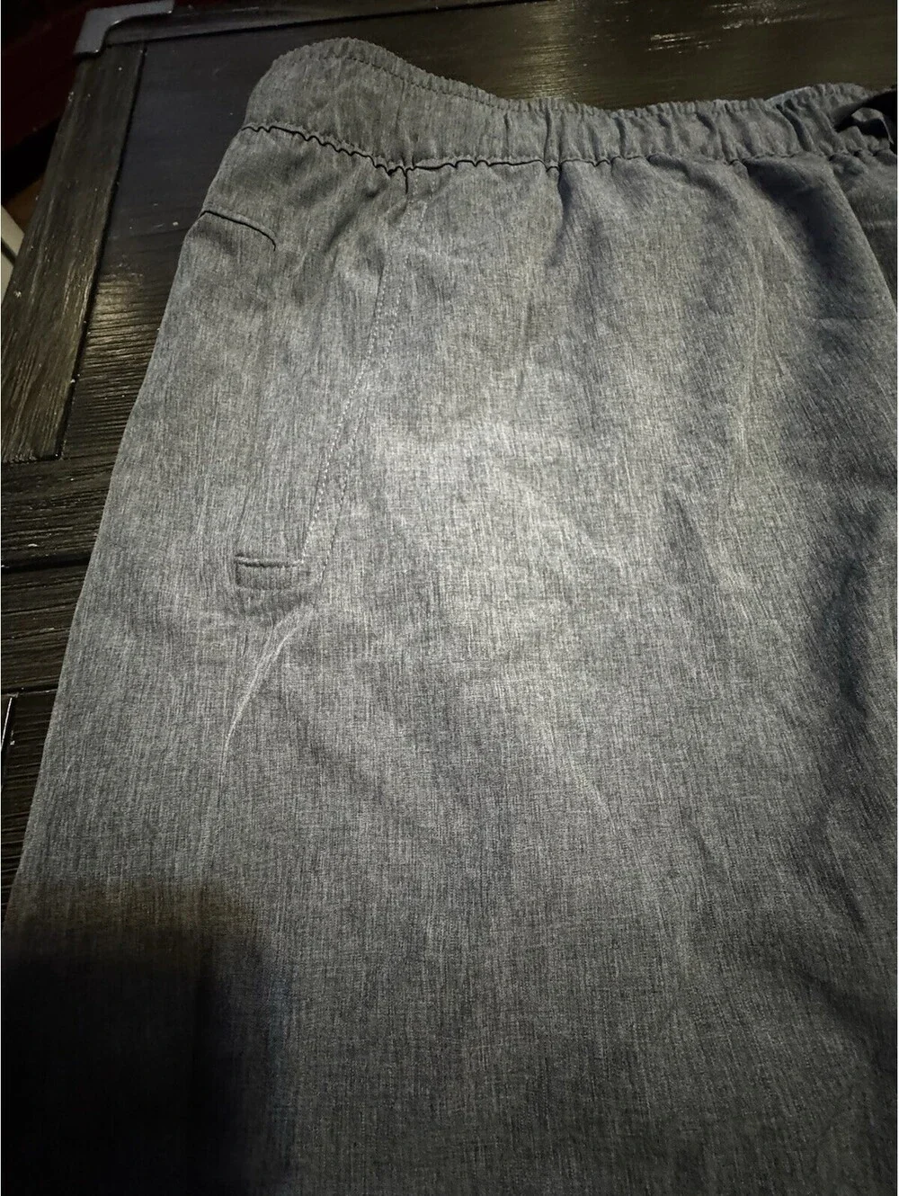 Eddie Bauer Mens Performance Shorts Gray Stretch Pull On 7” Inseam Pockets